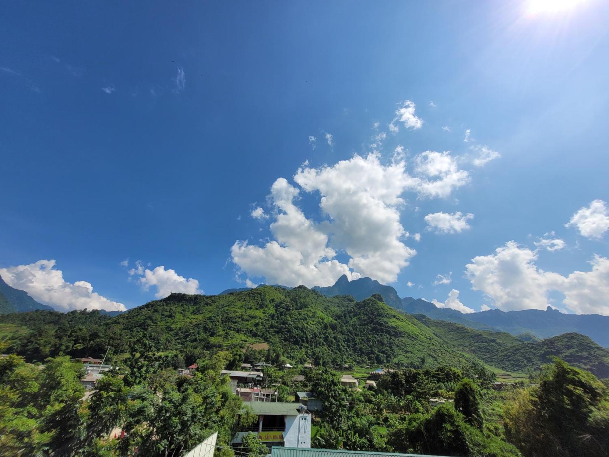 Du Gia View Homestay Làng Cac Rom bilde